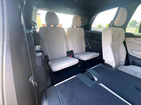 New 2026 Volvo XC90 T8 Plus w/ Protection Package AWD/4WD image 28