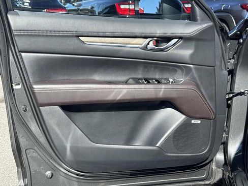 Certified 2025 MAZDA CX-5 Signature image 24