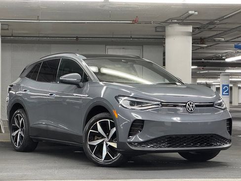 Certified 2023 Volkswagen ID.4 Pro S AWD/4WD image 2