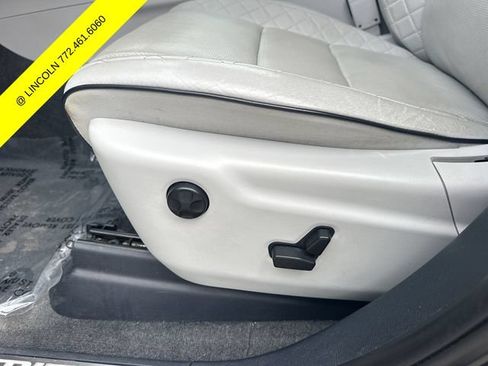 Used 2017 Jeep Grand Cherokee Summit AWD/4WD image 22