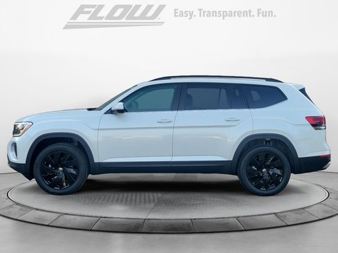 New 2026 Volkswagen Atlas SE FWD image 4