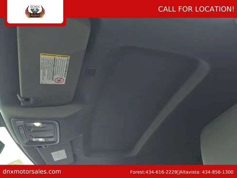 Used 2021 GMC Sierra 2500 4x4 Crew Cab w/ Gooseneck/5TH Wheel Package image 9