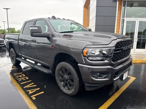 Used 2023 RAM 2500 Big Horn w/ Night Edition AWD/4WD image 3