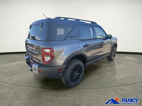 Used 2025 Ford Bronco Sport Outer Banks w/ Sasquatch Outer Banks Package AWD/4WD image 4