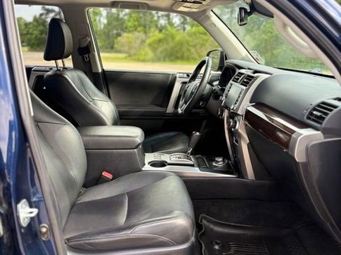 Used 2021 Toyota 4Runner Limited AWD/4WD image 17