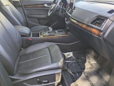 Used 2018 Audi Q5 2.0T Premium Plus w/ Premium Plus Package image 21