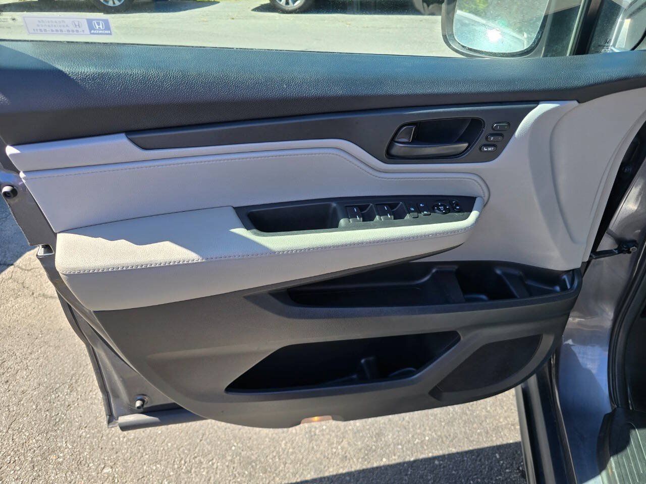 Used 2018 Honda Odyssey EX-L image 16