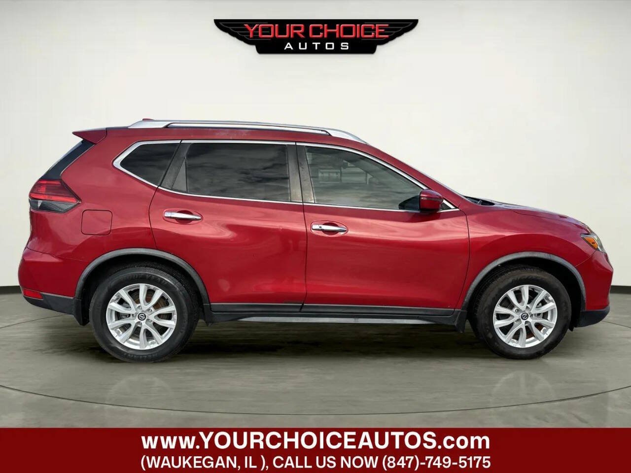 Used 2017 Nissan Rogue SV FWD image 6