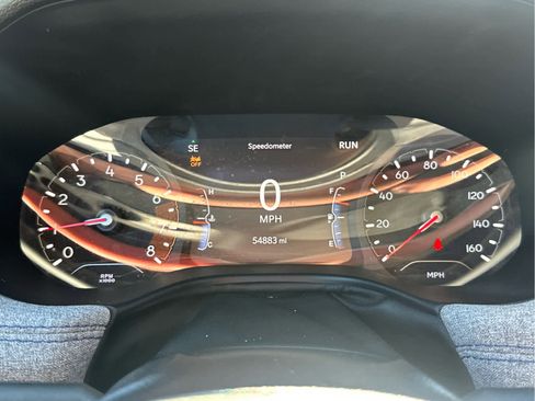 Used 2024 Jeep Compass Latitude image 32