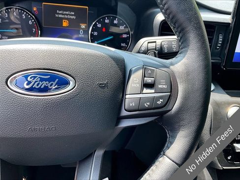 Used 2020 Ford Explorer XLT w/ Comfort Package AWD/4WD image 17