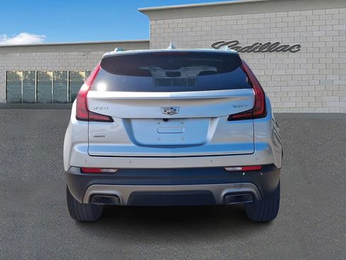 Used 2019 Cadillac XT4 Premium Luxury w/ Cold Weather Package AWD/4WD image 5