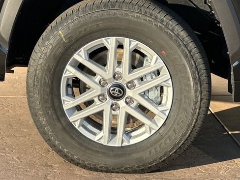New 2026 Toyota Tundra SR5 image 33
