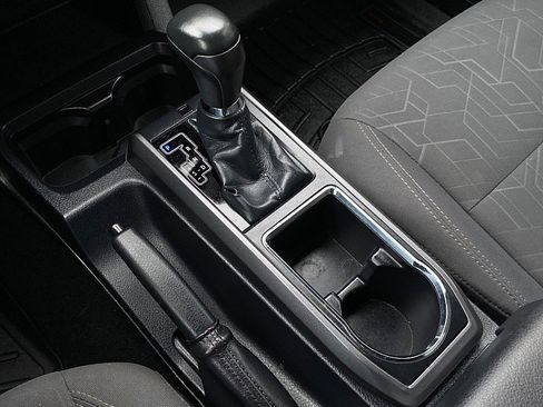 Used 2019 Toyota Tacoma TRD Off-Road w/ TRD Premium Off Road Package image 45