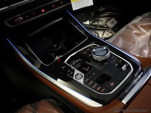 New 2026 BMW X5 xDrive50e w/ Executive Package image 26