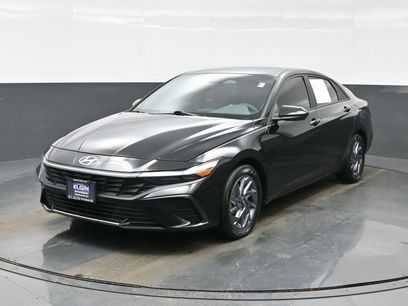 Used 2024 Hyundai Elantra Blue