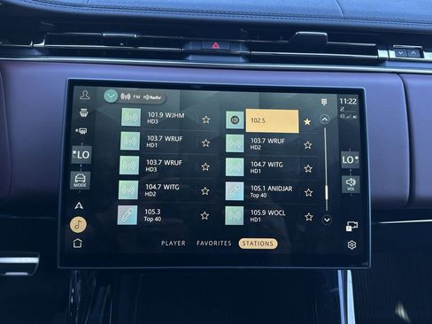 Used 2025 Land Rover Range Rover Sport Dynamic SE image 20