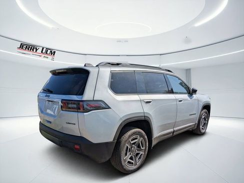 New 2026 Jeep Cherokee Limited AWD/4WD image 3