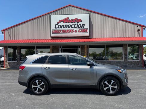 Used 2016 Kia Sorento EX AWD/4WD image 3