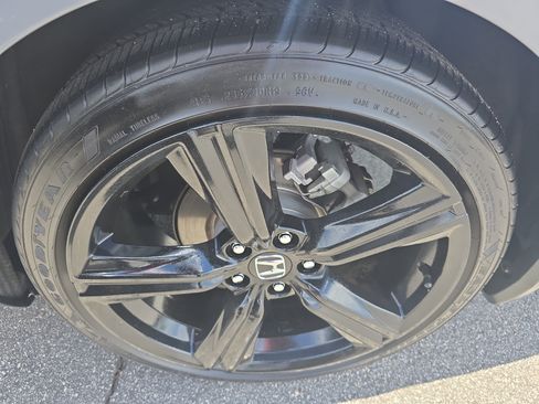 Used 2023 Honda Accord Sport image 33