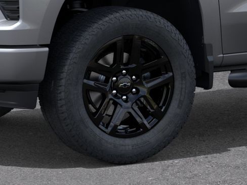New 2026 Chevrolet Silverado 1500 Custom AWD/4WD image 11