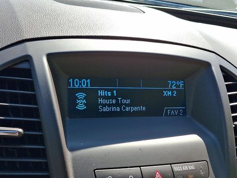Used 2011 Buick Regal CXL Turbo w/ TO2 Preferred Equipment Group FWD image 14