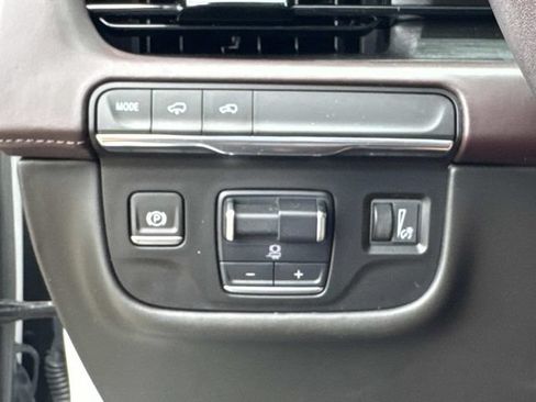 Used 2023 Cadillac Escalade Sport Platinum w/ LPO, ONYX Package RWD image 24