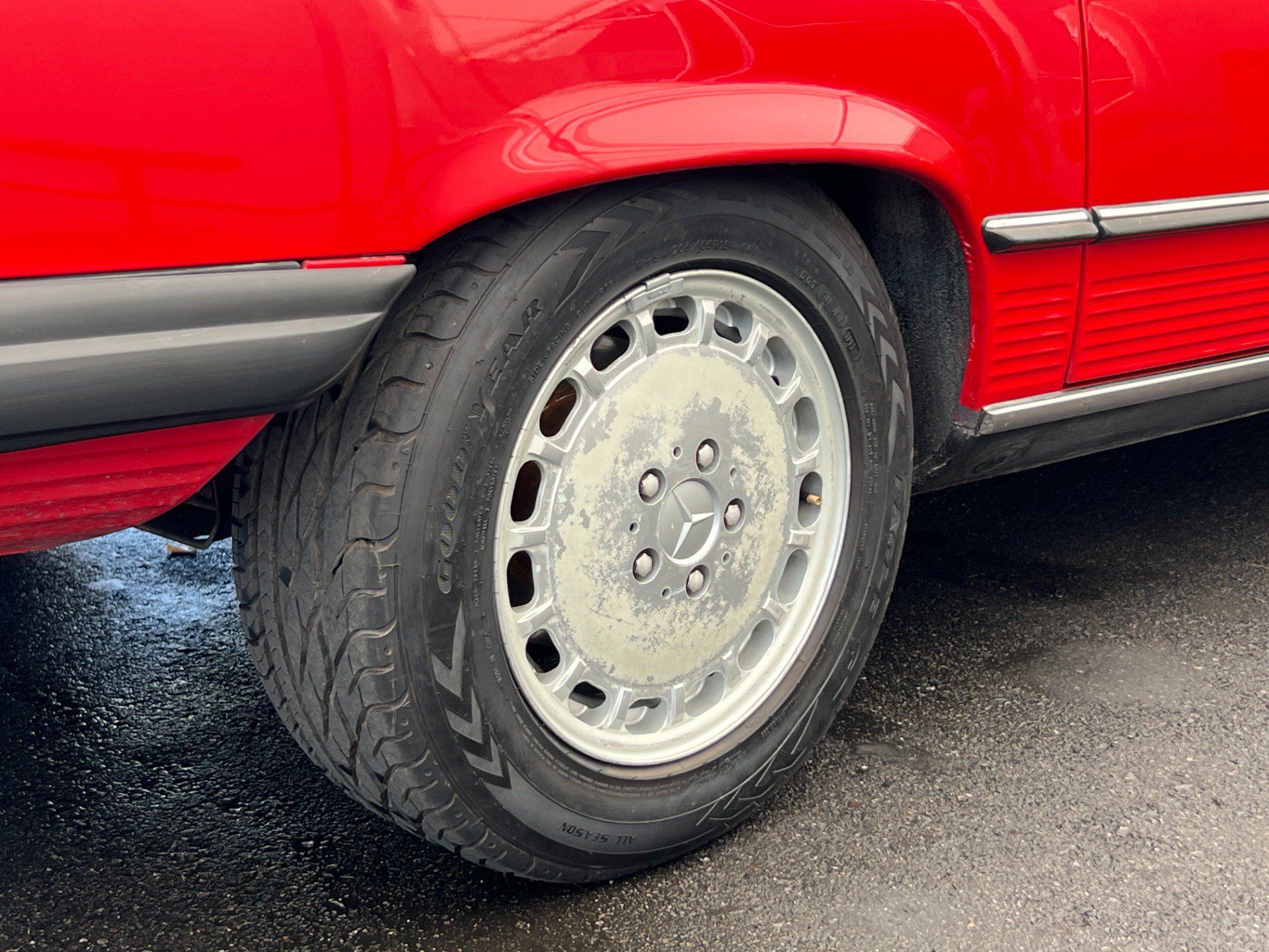 Used 1987 Mercedes-Benz 560 SL image 45