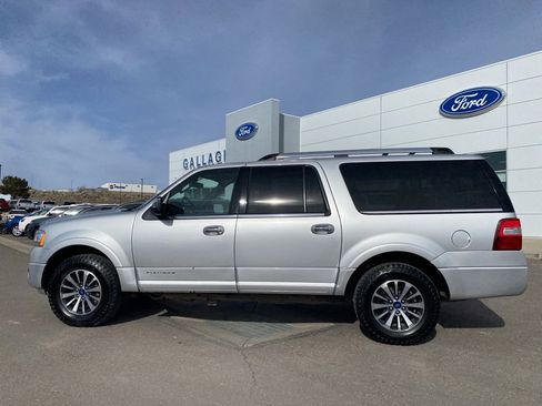 Used 2017 Ford Expedition EL Platinum image 28