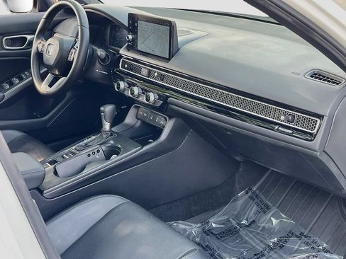 Used 2025 Honda Civic Sport Touring image 30