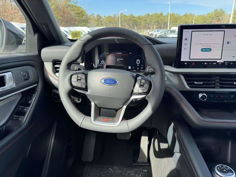 New 2026 Ford Explorer ST w/ Sun And Sound Package image 13