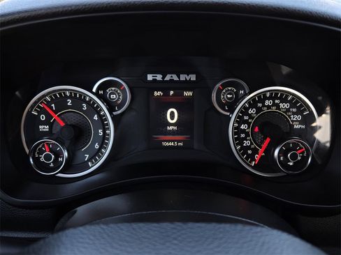 Used 2024 RAM 2500 Tradesman w/ Chrome Appearance Group image 2