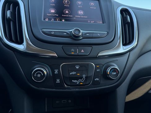 Used 2022 Chevrolet Equinox LT image 24