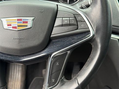 Used 2022 Cadillac XT5 Premium Luxury w/ LPO, Floor Liner Package image 26
