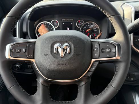 New 2026 RAM 2500 Big Horn AWD/4WD image 18