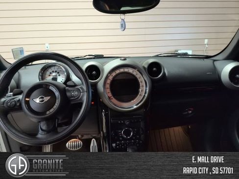 Used 2012 MINI Cooper Countryman S image 12