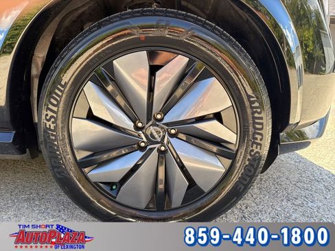Used 2023 Nissan Ariya AWD image 23