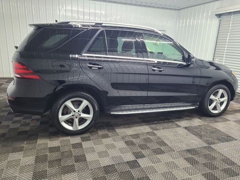 Used 2016 Mercedes-Benz GLE 350 GLE 350 4MATIC Sport Utility 4 w/ Premium Package image 12