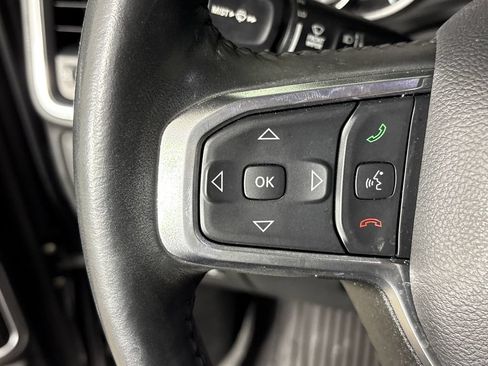 Used 2023 RAM 1500 Laramie AWD/4WD image 18