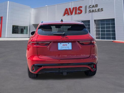 Used 2024 Jaguar F-PACE R-Dynamic S image 7