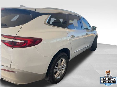 Used 2020 Buick Enclave Essence w/ Trailering Package, 5000 lbs. image 4