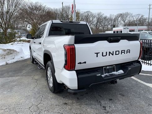 Used 2023 Toyota Tundra SR5 w/ SR5 Convenience Package image 6