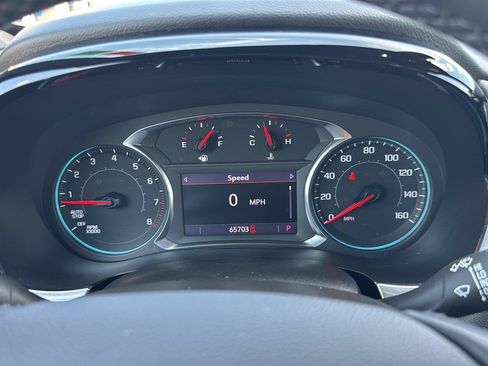 Used 2023 Chevrolet Traverse LT FWD image 18