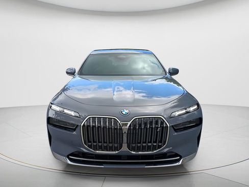 New 2026 BMW i7 eDrive50 w/ Executive Package RWD image 9