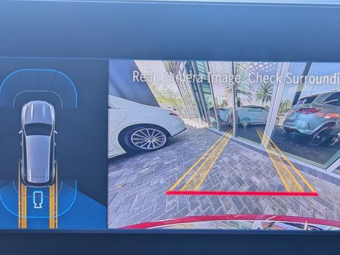 New 2026 Mercedes-Benz GLB 250 image 11