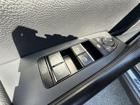 Used 2025 MAZDA CX-50 AWD 2.5 S w/ Weather Package image 19