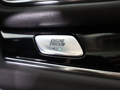 Used 2023 Buick Enclave Avenir w/ Avenir Technology Package image 55