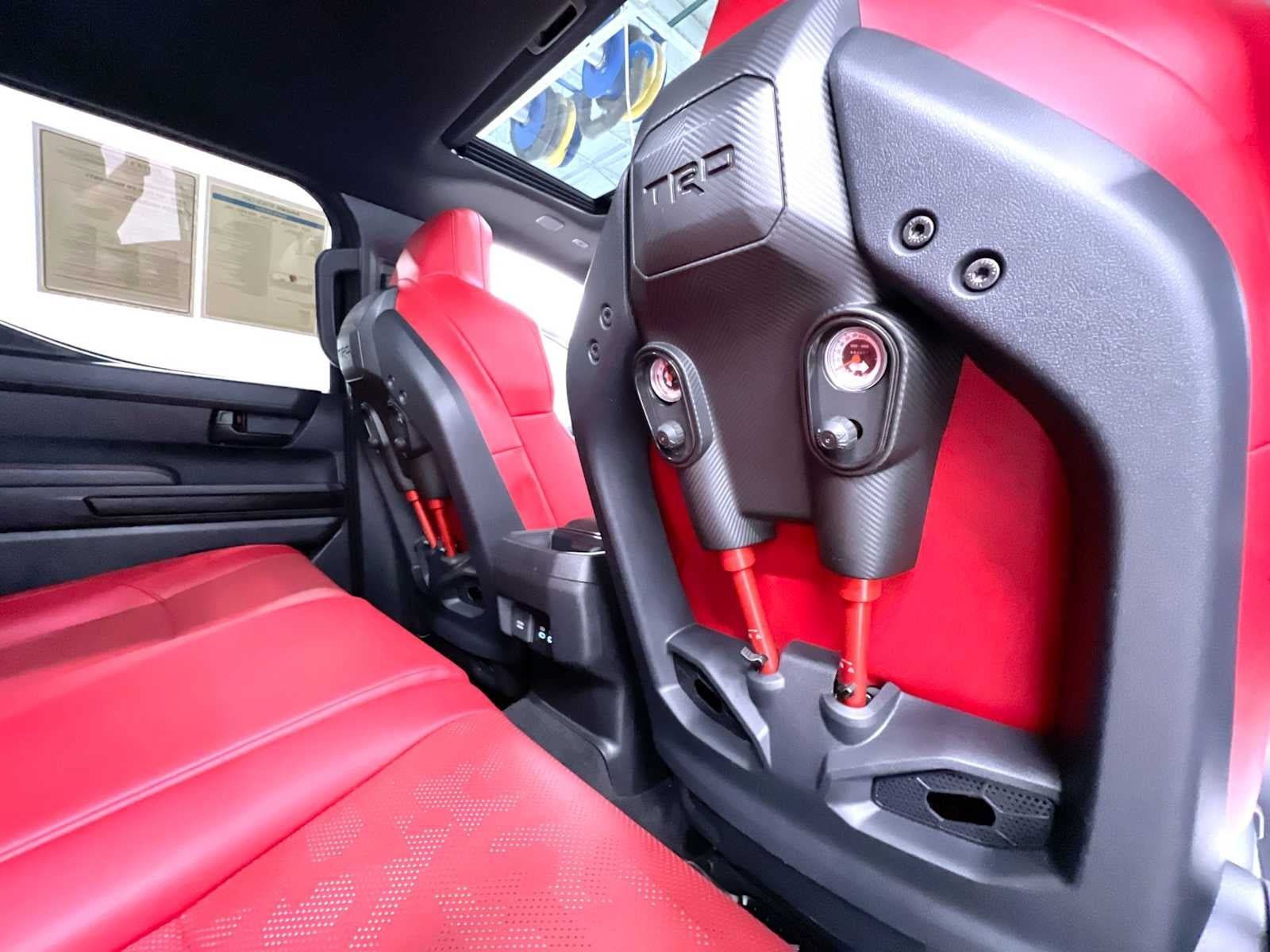 Used 2025 Toyota Tacoma TRD Pro AWD/4WD image 39