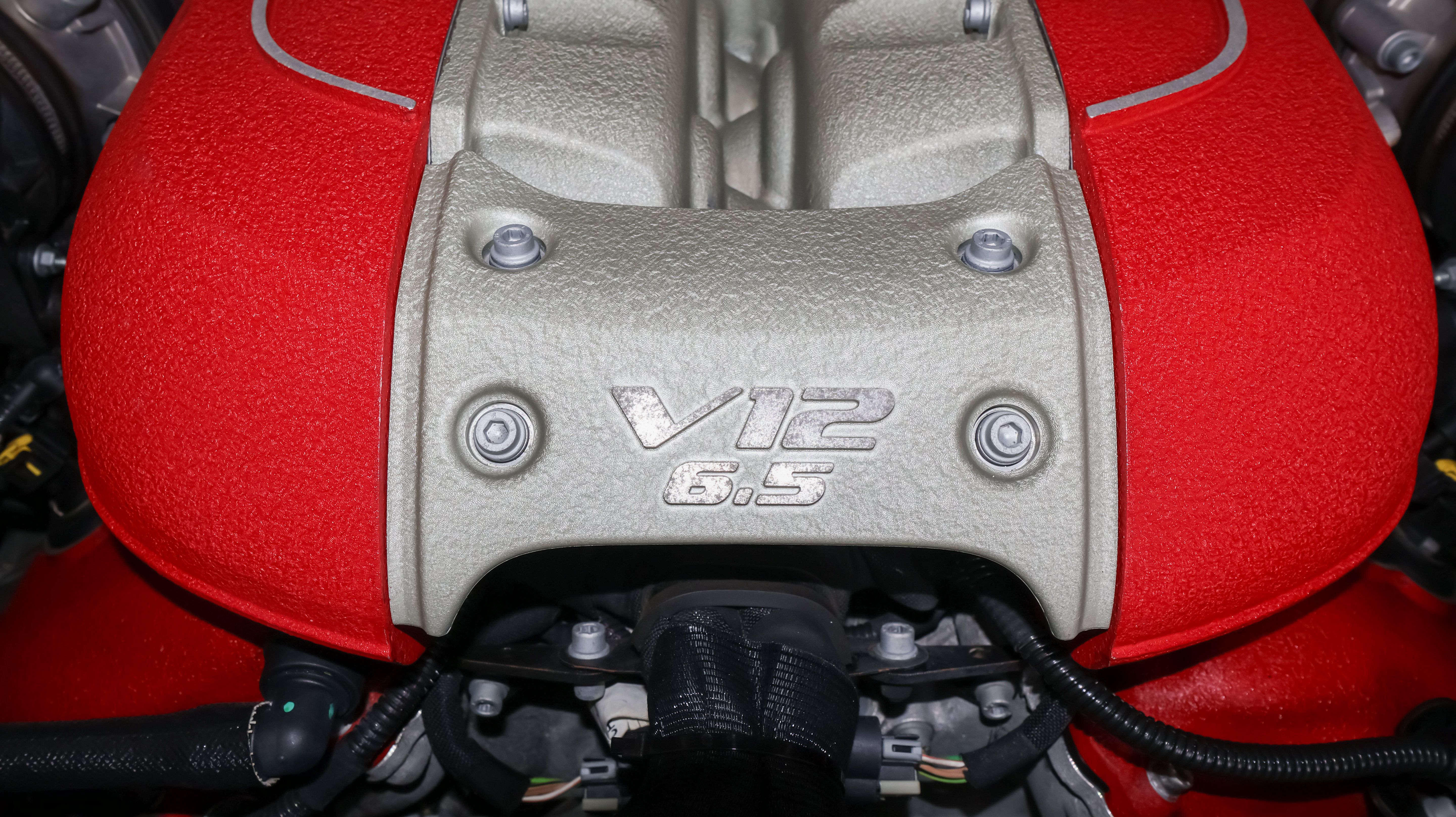 Used 2019 Ferrari 812 Superfast RWD image 55