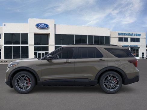 New 2026 Ford Explorer ST image 3