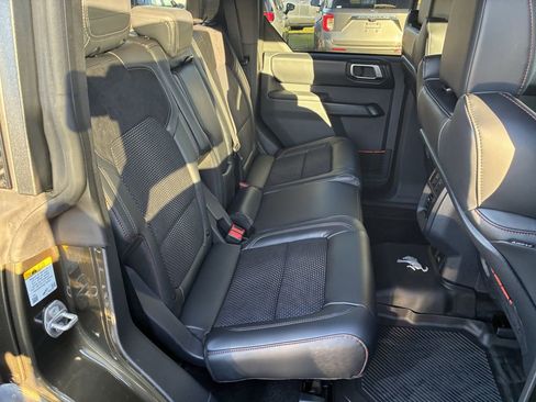 New 2025 Ford Bronco Raptor image 31